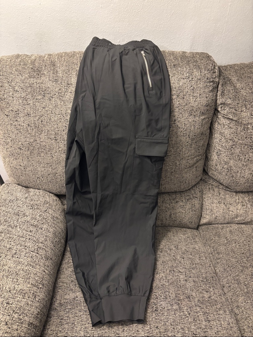 Old Navy Black Cargo Jogger Pants with Zipper Pocket